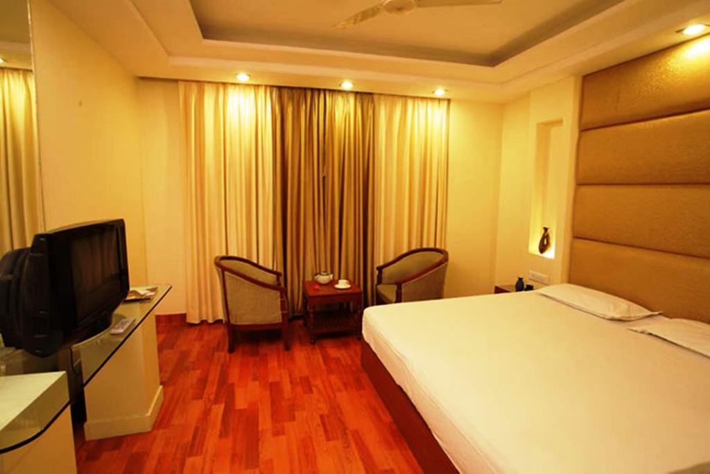 Hotel Aashish Jaipur Ngoại thất bức ảnh