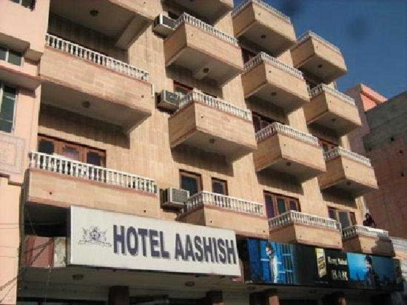 Hotel Aashish Jaipur Ngoại thất bức ảnh